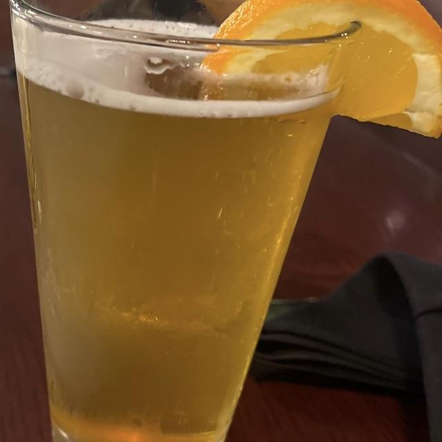 Shrouded Summit Belgian White Ale - Ghostfish Brewing Company - Untappd