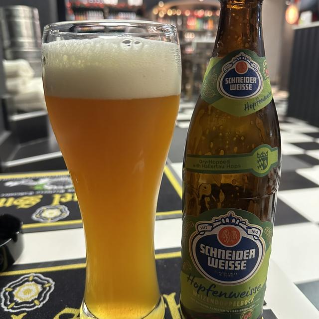 Schneider Weisse Hefe Weizenbier Beer Glass 0,5 l Rastal 22 oz Schneider &  Sohn