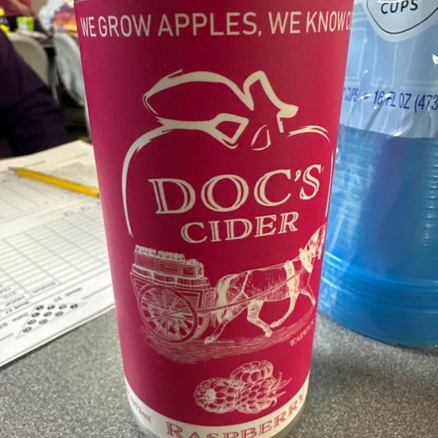 Doc’s Draft Raspberry Hard Apple Cider (Framboise) - Warwick Valley ...