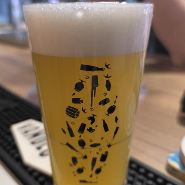 Photo (c) tichassfront