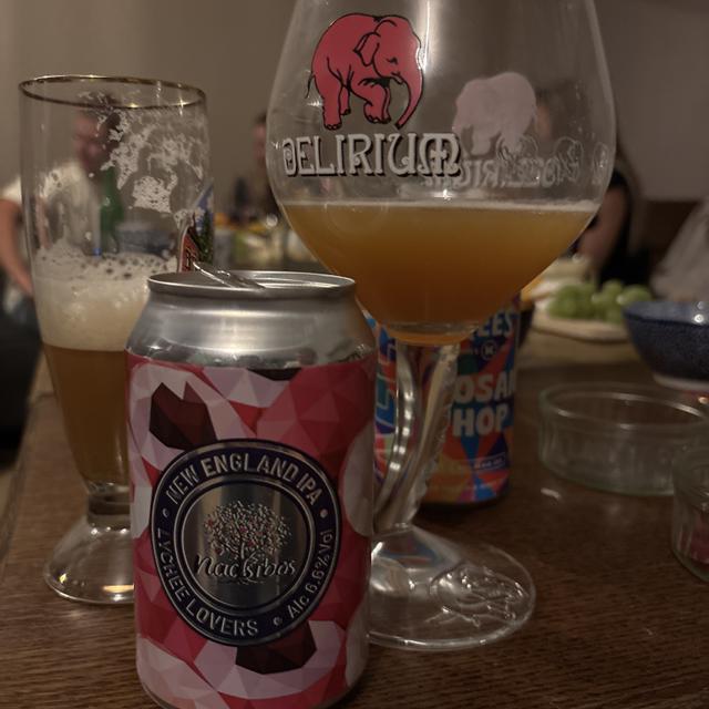 Een foto van Nick Peerenboom (nickpeerenboom) met een Neipa - Lychee Lovers
