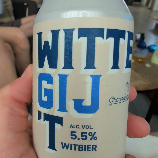 Een foto van Daan ten Doeschot (Thiazi) met een Witte Gij 't