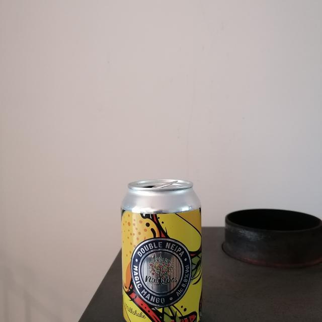 Een foto van Edwin Gude (E_G) met een Double Neipa Milkshake - Magic Mango