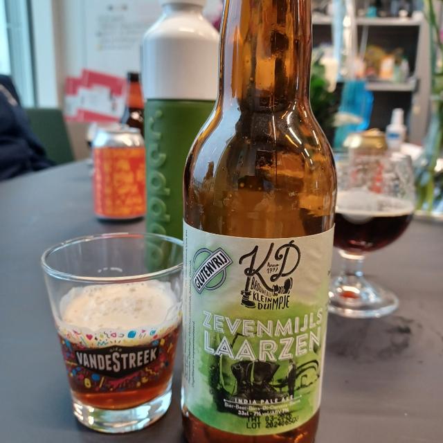 Een foto van Taco Zuidema (AmediuzOcat) met een Zevenmijlslaarzen