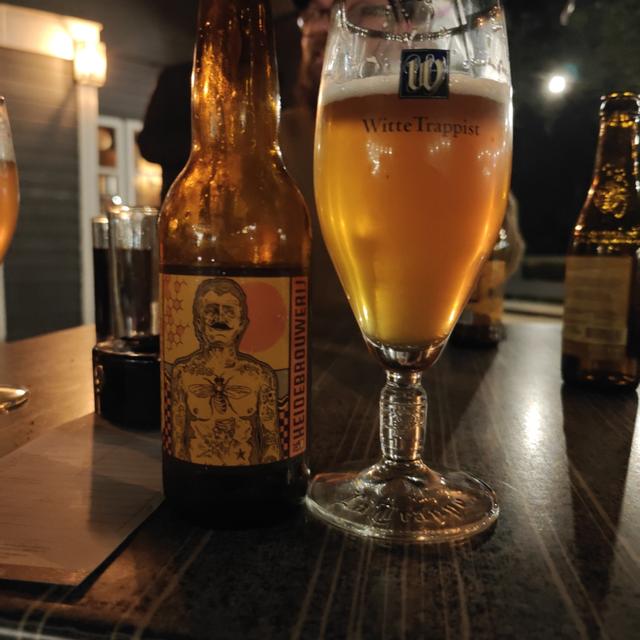 Een foto van Mathijs Fiddelaers (mathijs_fiddelaers_4046) met een BijenBlond