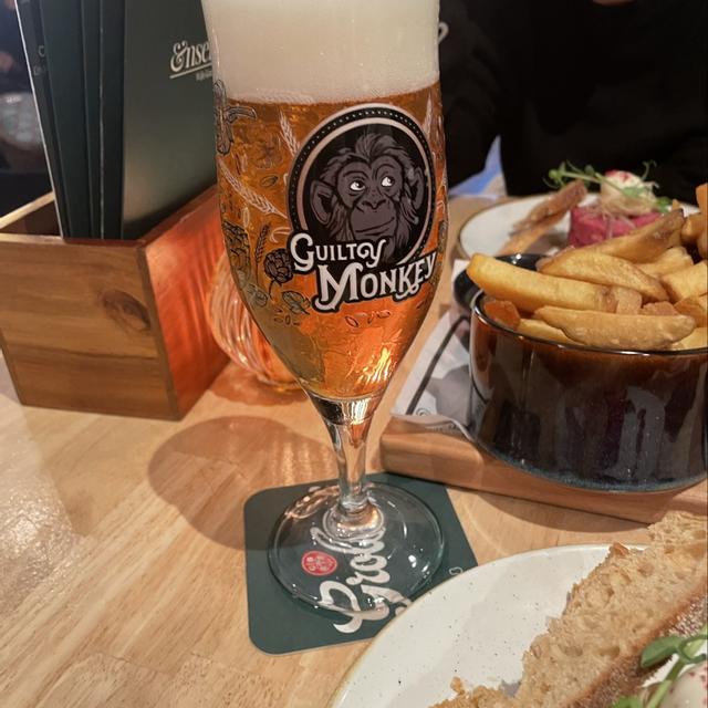 Een foto van Martijn Moorman (Alphaxe) met een Tripel Aap