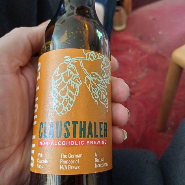 Photo (c) Handfasted