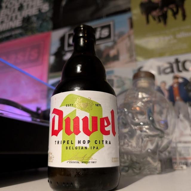 Een foto van jisgate (jisgate) met een Duvel Tripel Hop Citra