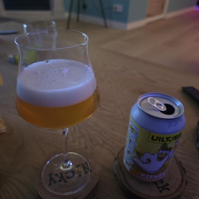 Een foto van Nicky Thijs (NickyThijs) met een Piewee the Pineapple Weizen