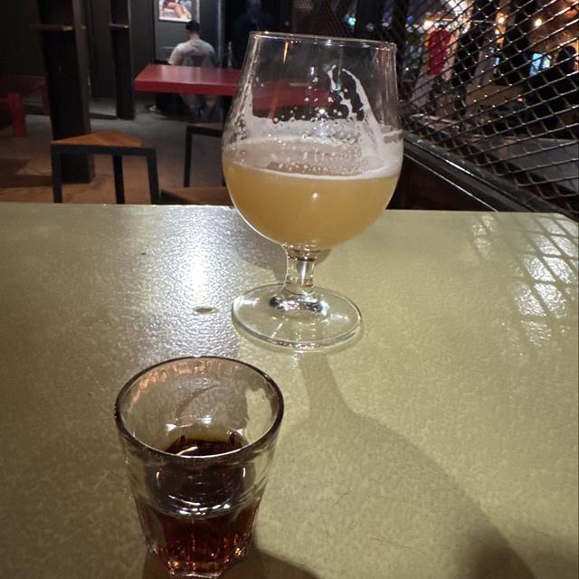 Een foto van Mark Hawkins (Mahawk81) bij de brouwerij Whiplash