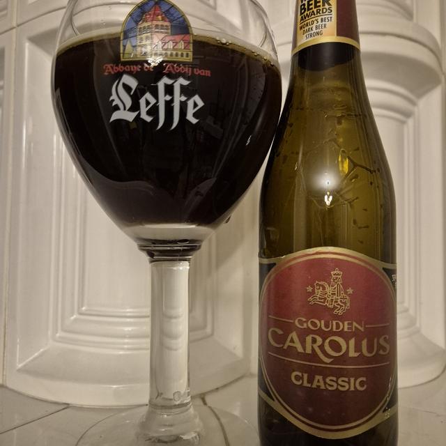Een foto van Krisztián B. (bajsz) met een Gouden Carolus Classic