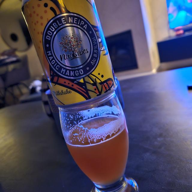 Double Neipa Milkshake - Magic Mango, gefotografeerd door Huub