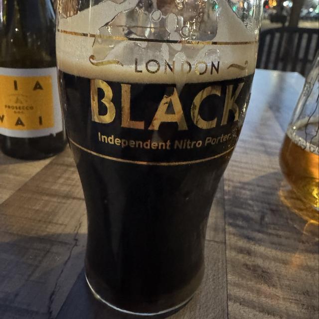 Cask & Craft Bar & Bottle Shop, photo 3