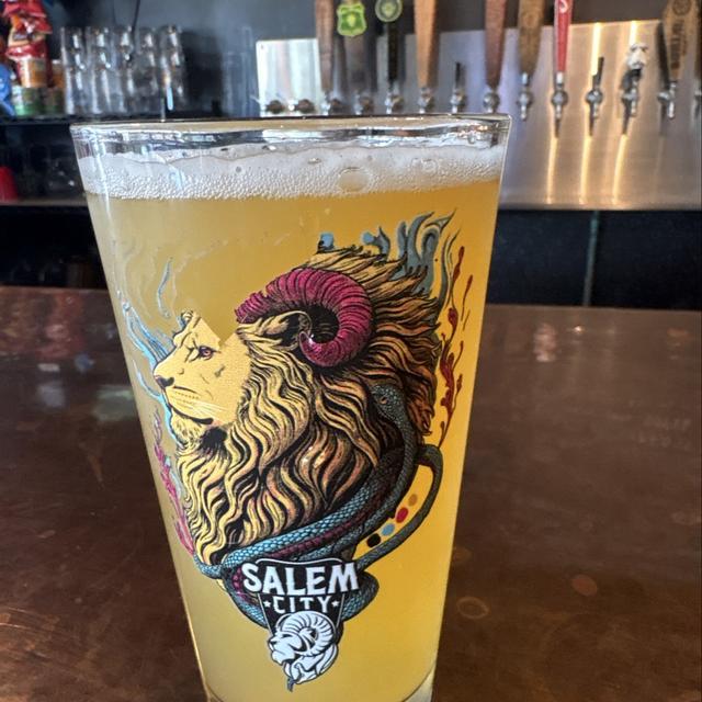 Juggheads Growlers & Pints