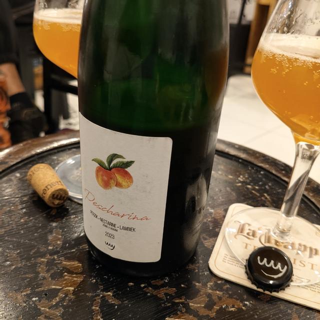 Photo (c) romannu
